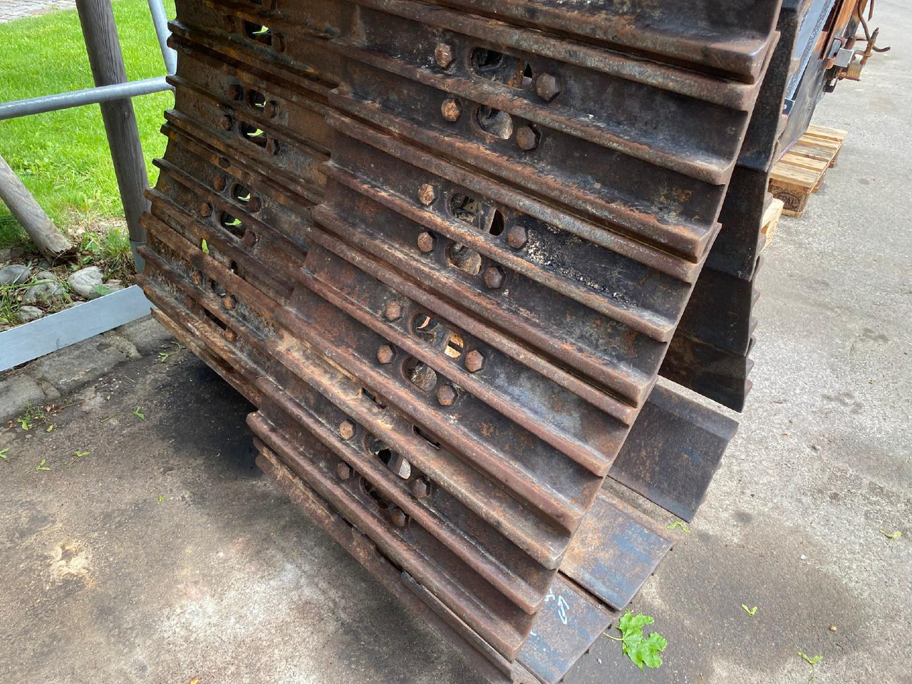 Terex TC 240 - Rasto por Máquina de construção: foto 4 Terex TC 240 - Rasto por Máquina de construção: foto 4