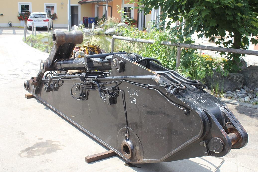 Lança por Escavadeira Volvo EC 240 B NLC: foto 8 Lança por Escavadeira Volvo EC 240 B NLC: foto 8