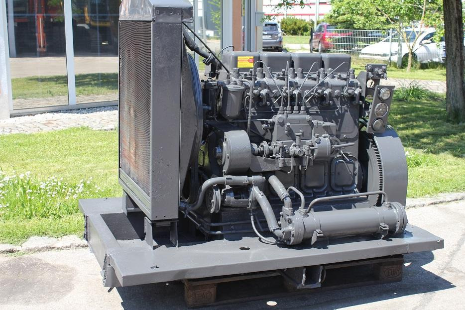 Zetor AS - Motor por Máquina de construção: foto 2 Zetor AS - Motor por Máquina de construção: foto 2