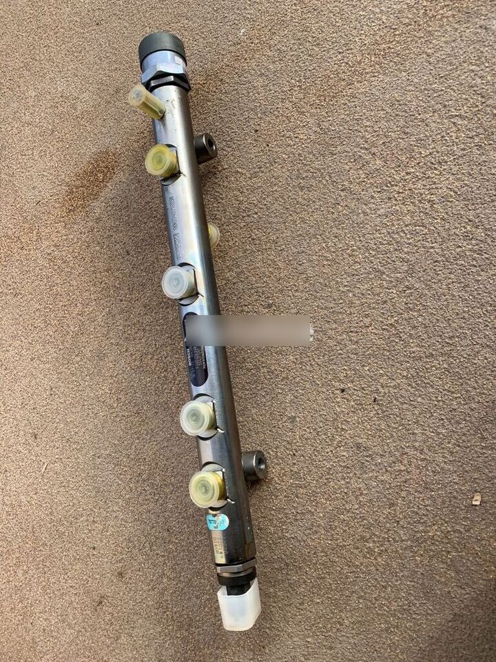 Listwa wtryskowa Bosch D E6 0445214248 IVECO Daily 3.0L - Sistema de combustível por Camião: foto 2 Listwa wtryskowa Bosch D E6 0445214248 IVECO Daily 3.0L - Sistema de combustível por Camião: foto 2