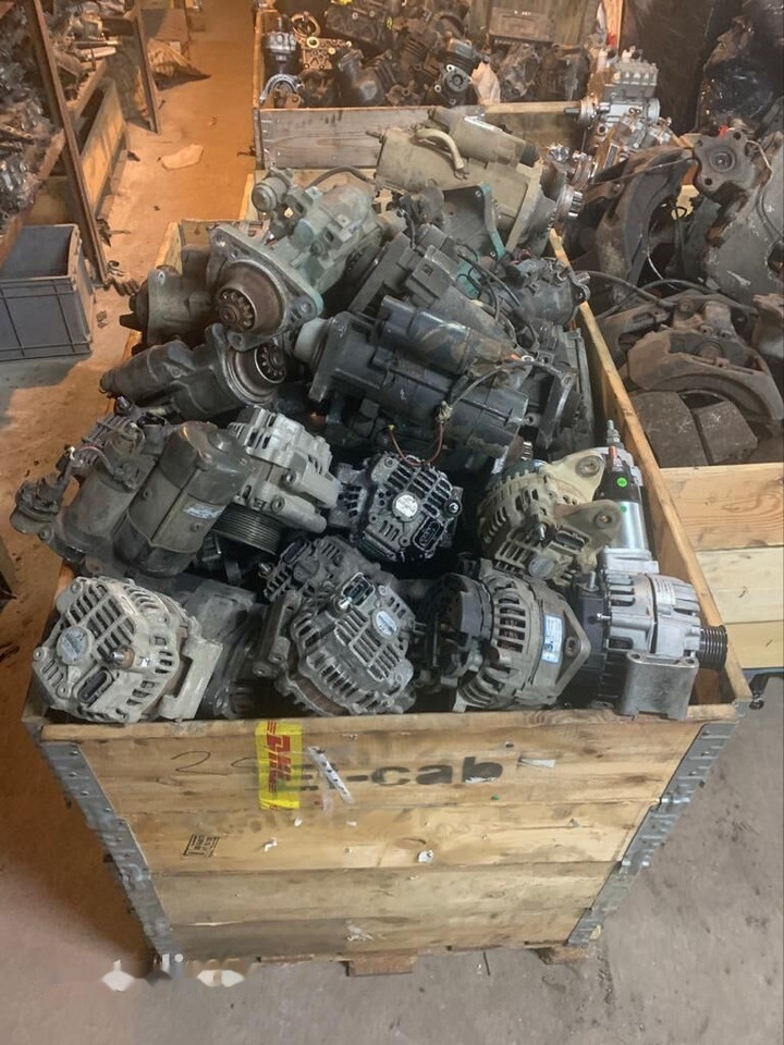 Mitsubishi M009T66371   Volvo FH13 truck - Motor de arranque por Camião: foto 3 Mitsubishi M009T66371   Volvo FH13 truck - Motor de arranque por Camião: foto 3