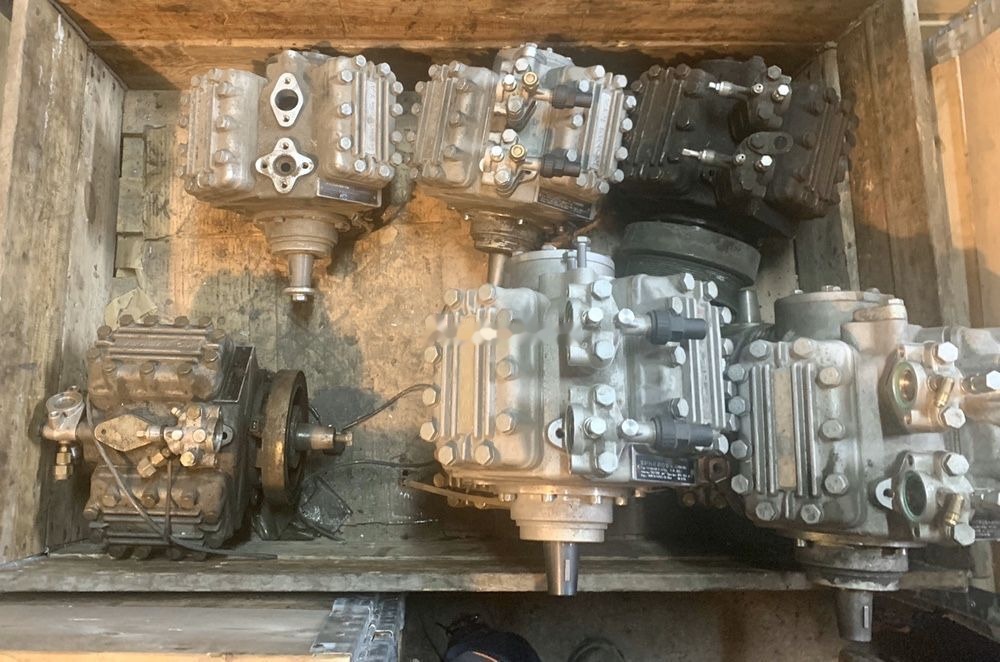 Spheros FKX40/470 28bar FKX40/470 - Compressor de ar condicionado por Ônibus: foto 4 Spheros FKX40/470 28bar FKX40/470 - Compressor de ar condicionado por Ônibus: foto 4