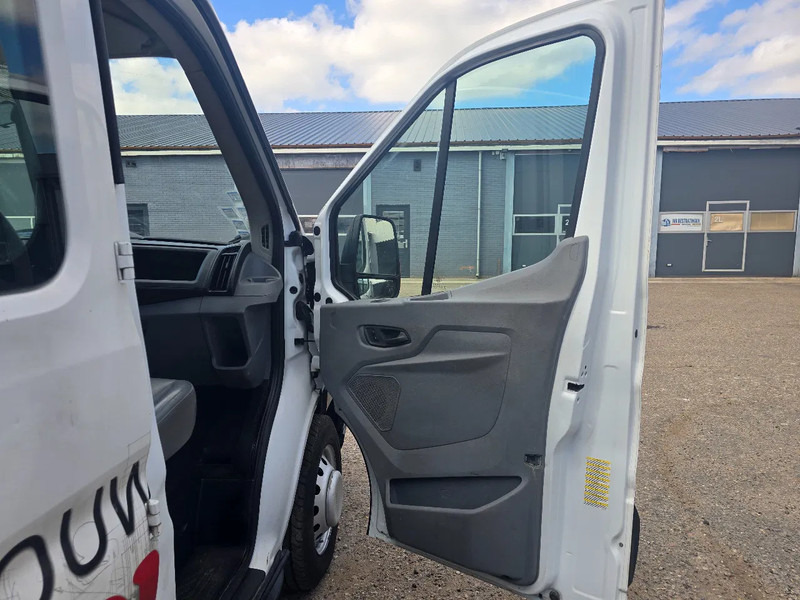 Carrinha de caixa aberta, Carrinha cabine dupla Ford Transit 7 seats 2015: foto 14