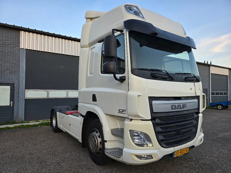 DAF CF Super Space Cabin - Tractor: foto 2 DAF CF Super Space Cabin - Tractor: foto 2