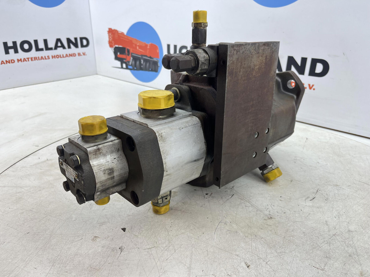 Compact truck CT.2 Axial piston pump - Bomba hidráulica por Guindaste: foto 4 Compact truck CT.2 Axial piston pump - Bomba hidráulica por Guindaste: foto 4