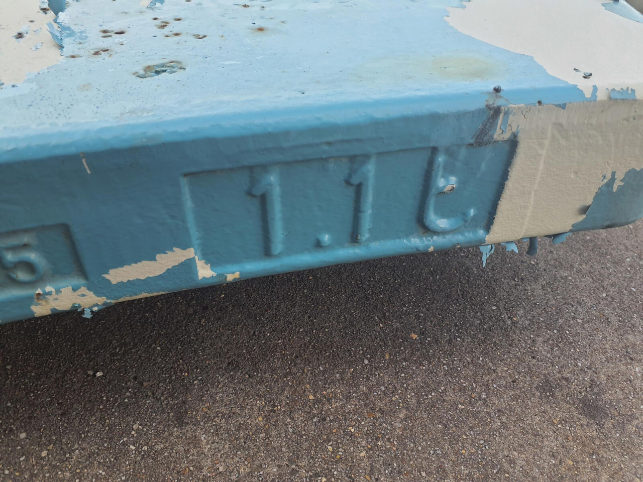 FAUN ATF 60-3 counterweight 1.1T - Contrapeso por Grua móvel: foto 5 FAUN ATF 60-3 counterweight 1.1T - Contrapeso por Grua móvel: foto 5