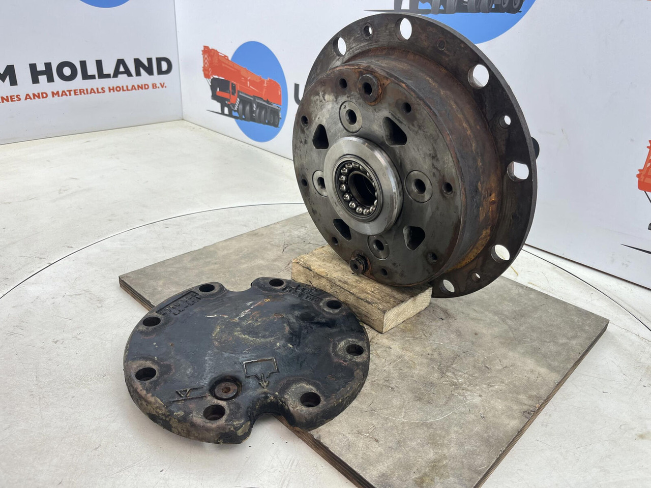 FAUN HK 40 planetary gear 27-18-65-24-4pl-H64-24 - Comando final por Grua móvel: foto 2 FAUN HK 40 planetary gear 27-18-65-24-4pl-H64-24 - Comando final por Grua móvel: foto 2