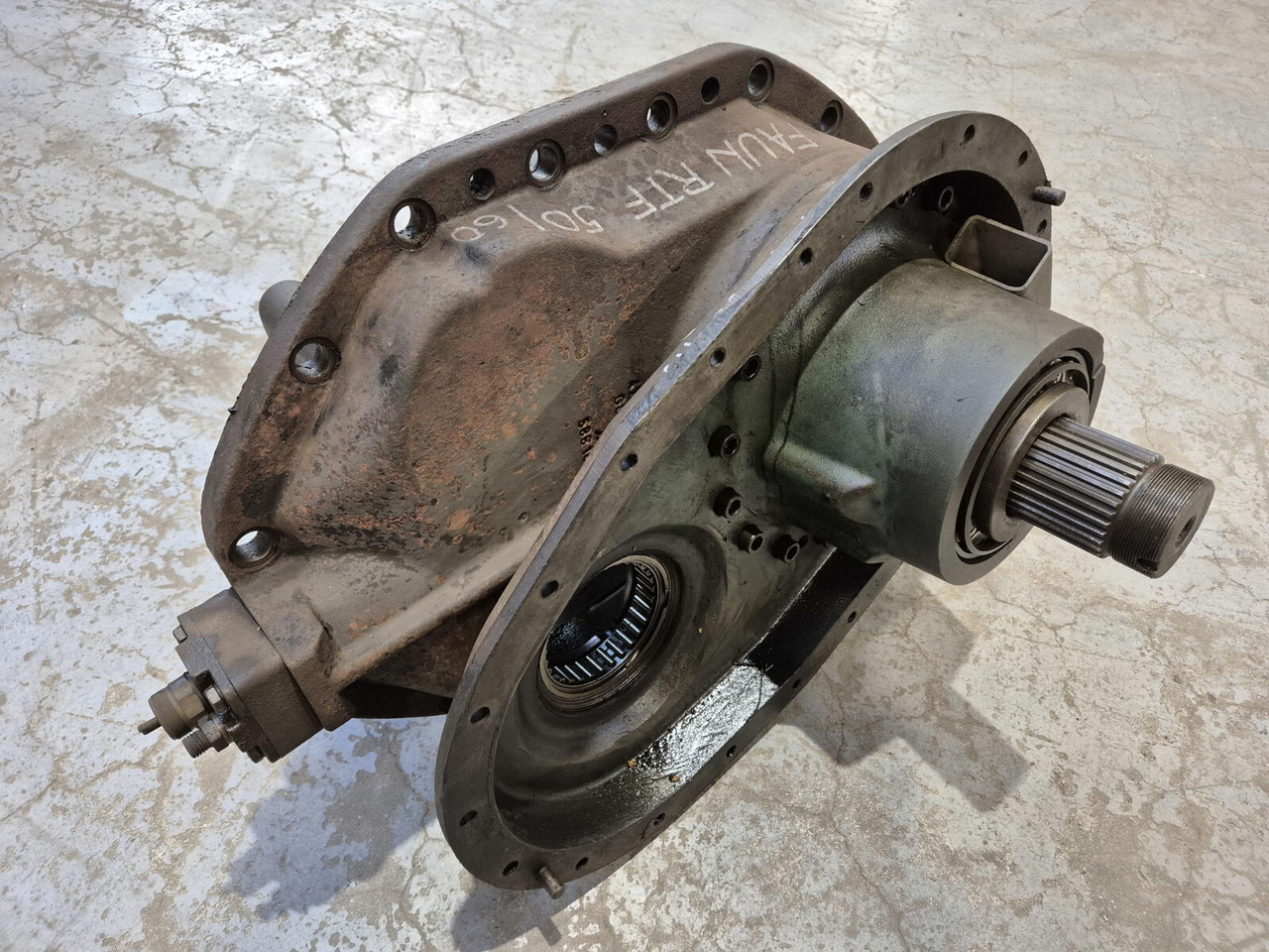 FAUN RTF 50/60 mid differential for parts - Diferencial por Grua móvel: foto 3 FAUN RTF 50/60 mid differential for parts - Diferencial por Grua móvel: foto 3