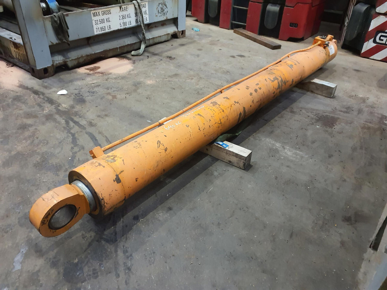 FAUN RTF 50 boom cylinder - Cilindro hidráulico por Grua móvel: foto 2 FAUN RTF 50 boom cylinder - Cilindro hidráulico por Grua móvel: foto 2