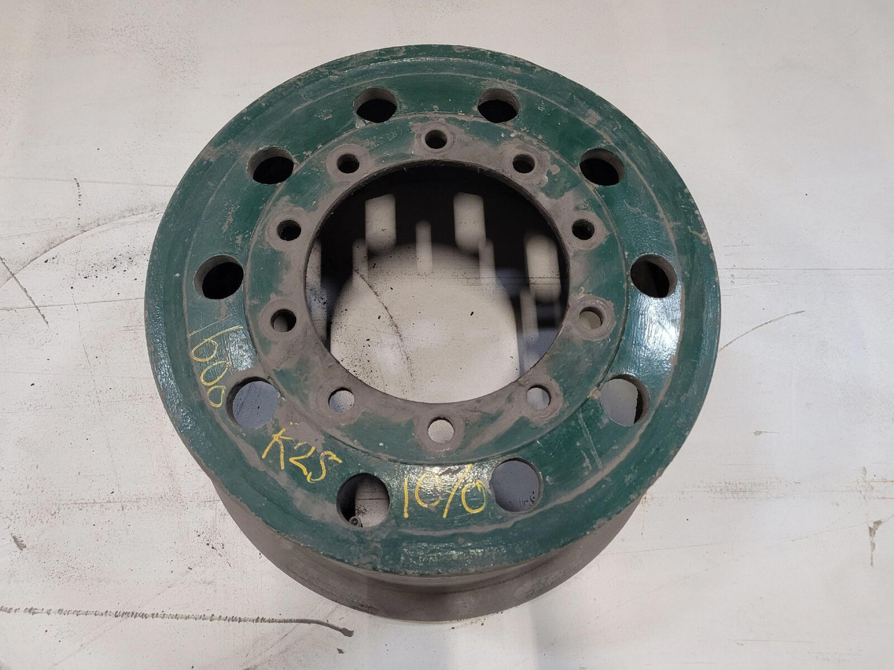 FAUN Rim 445/95R25 10 0 3p - Jante por Guindaste: foto 2 FAUN Rim 445/95R25 10 0 3p - Jante por Guindaste: foto 2