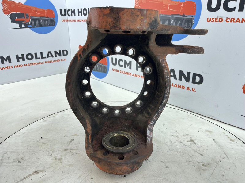 Faun RTF 50 Steering knuckle 16 holes axle 1 right - Manga de eixo por Guindaste: foto 5 Faun RTF 50 Steering knuckle 16 holes axle 1 right - Manga de eixo por Guindaste: foto 5