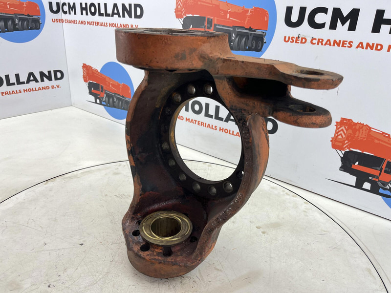 Faun RTF 50 Steering knuckle 16 holes axle 3 right - Manga de eixo por Guindaste: foto 4 Faun RTF 50 Steering knuckle 16 holes axle 3 right - Manga de eixo por Guindaste: foto 4