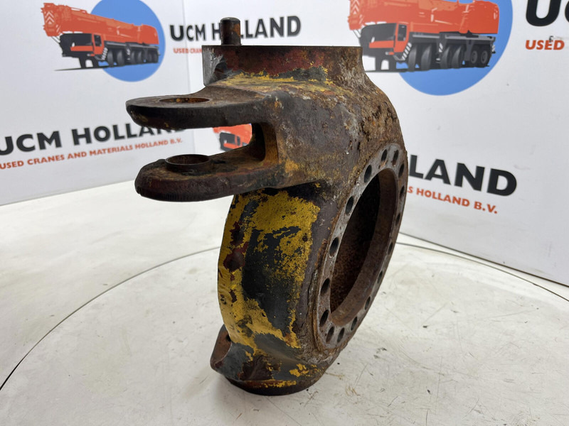 Faun RTF 50 Steering knuckle 16 holes right - Manga de eixo por Guindaste: foto 3 Faun RTF 50 Steering knuckle 16 holes right - Manga de eixo por Guindaste: foto 3