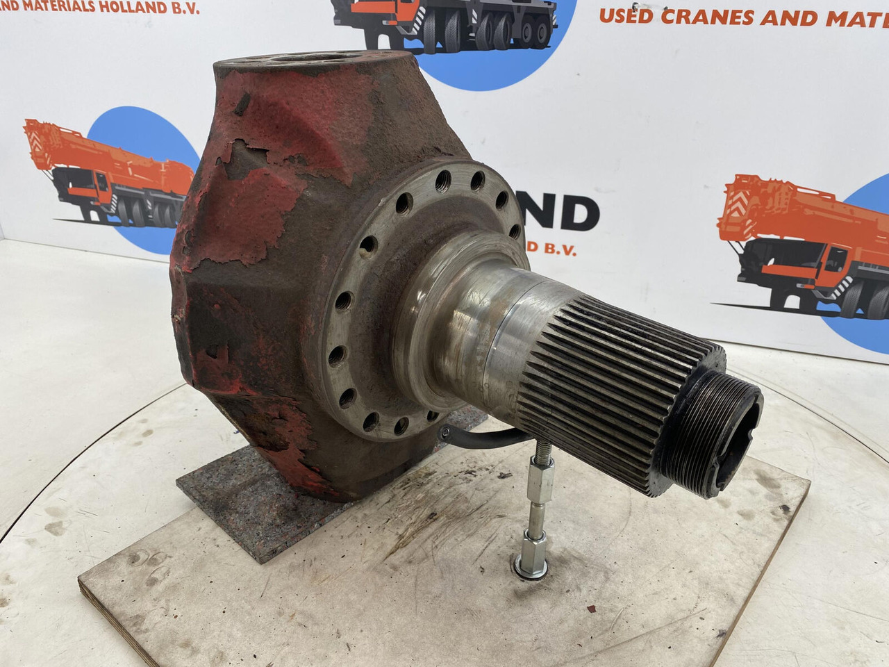 Gottwald AMK Steering knuckle 16 holes - Manga de eixo por Grua móvel: foto 3 Gottwald AMK Steering knuckle 16 holes - Manga de eixo por Grua móvel: foto 3