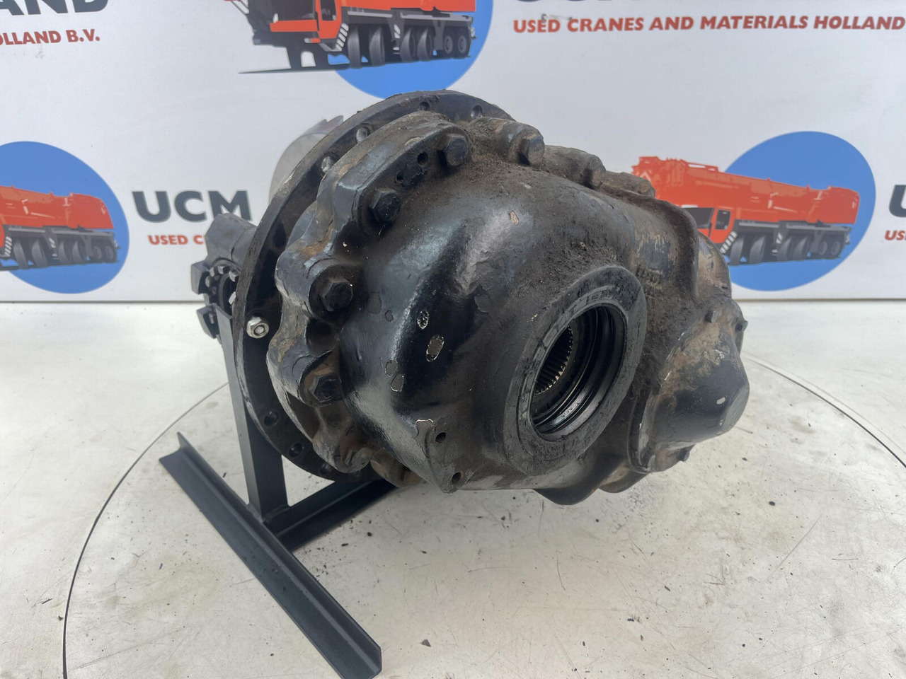 Gottwald mid differential 14x34 axle 4 - Diferencial por Guindaste: foto 3 Gottwald mid differential 14x34 axle 4 - Diferencial por Guindaste: foto 3
