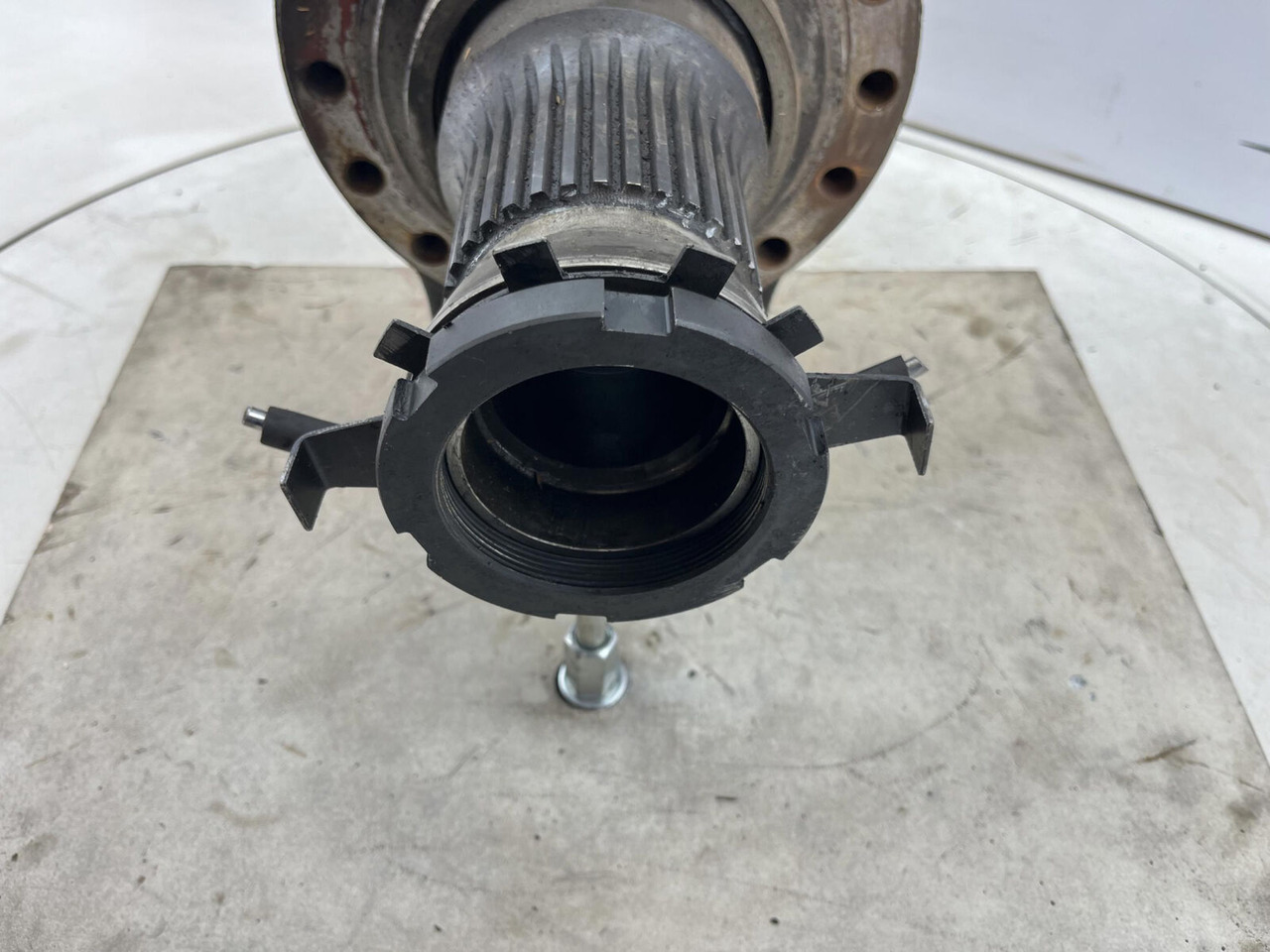 Manga de eixo por Grua móvel Grove AT 750 BE Steering knuckle 16 holes: foto 9