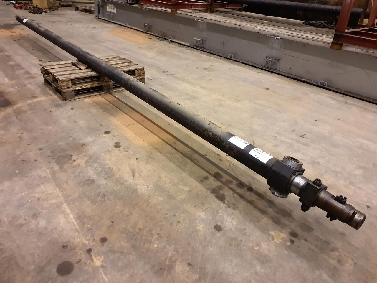 Grove GMK 2035 Telescopic cylinder - Cilindro hidráulico por Grua móvel: foto 1 Grove GMK 2035 Telescopic cylinder - Cilindro hidráulico por Grua móvel: foto 1