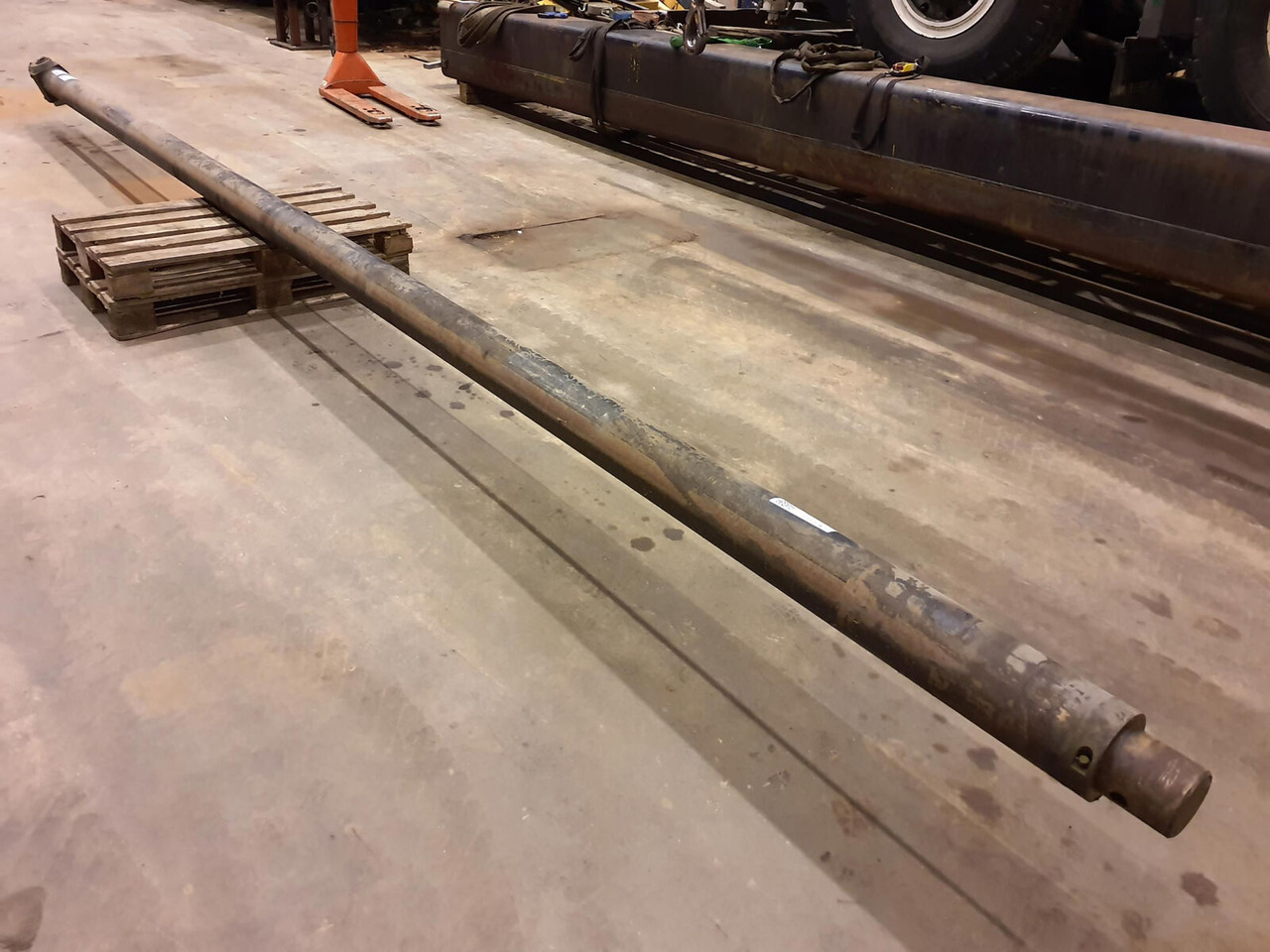 Grove GMK 2035 Telescopic cylinder - Cilindro hidráulico por Grua móvel: foto 3 Grove GMK 2035 Telescopic cylinder - Cilindro hidráulico por Grua móvel: foto 3