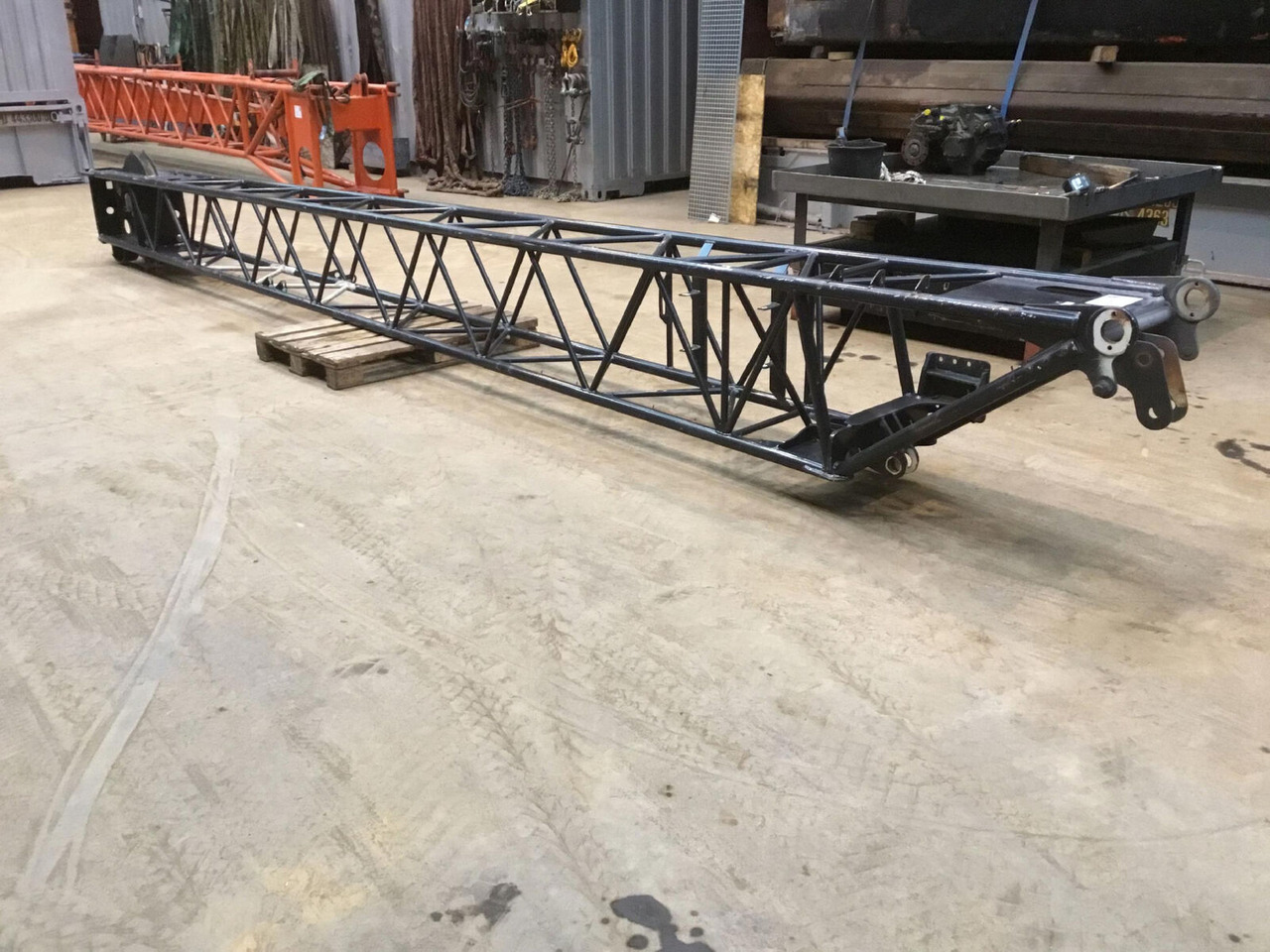 Grove GMK 3050/3055/4080-1/4080-2/4090 jib part - Lança por Grua móvel: foto 1 Grove GMK 3050/3055/4080-1/4080-2/4090 jib part - Lança por Grua móvel: foto 1