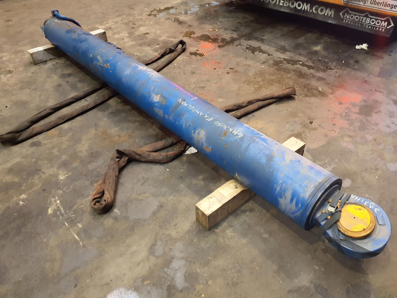 Grove GMK 3050 boom cylinder - Cilindro hidráulico por Grua móvel: foto 3 Grove GMK 3050 boom cylinder - Cilindro hidráulico por Grua móvel: foto 3
