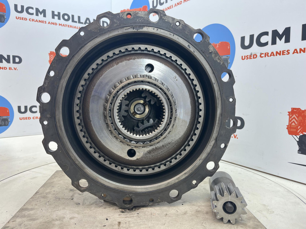Grove GMK 3050 planetary gear 12-23-60-34-3pl-H135-46 - Comando final por Grua móvel: foto 4 Grove GMK 3050 planetary gear 12-23-60-34-3pl-H135-46 - Comando final por Grua móvel: foto 4