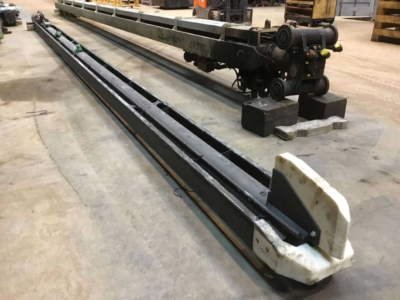 Grove GMK 4075 Telescopic boom cylinder - Cilindro hidráulico por Grua móvel: foto 4 Grove GMK 4075 Telescopic boom cylinder - Cilindro hidráulico por Grua móvel: foto 4