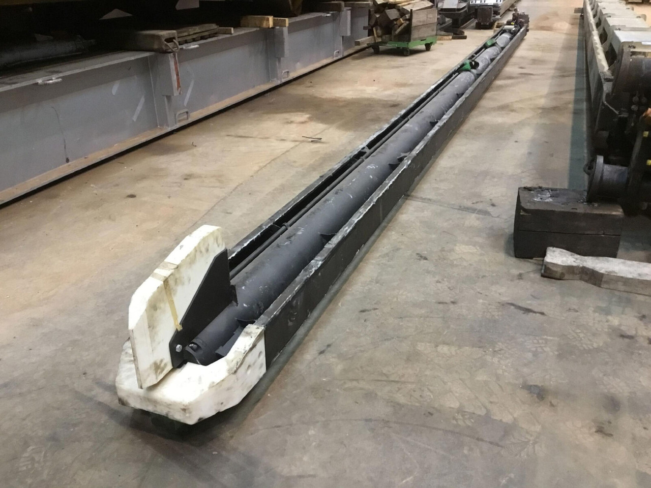 Grove GMK 4075 Telescopic boom cylinder - Cilindro hidráulico por Grua móvel: foto 3 Grove GMK 4075 Telescopic boom cylinder - Cilindro hidráulico por Grua móvel: foto 3