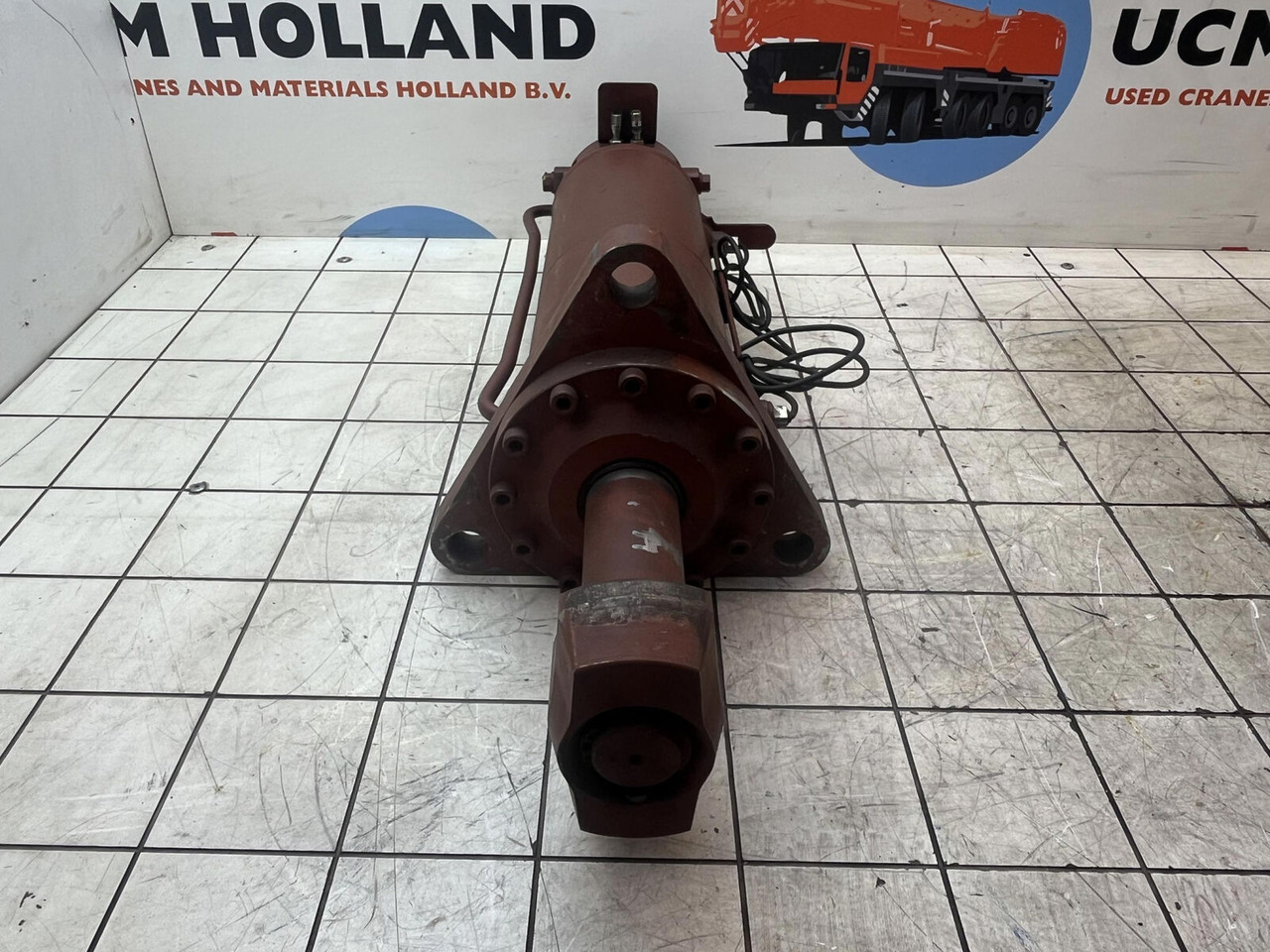Grove GMK counterweight cylinder - Cilindro hidráulico por Grua móvel: foto 4 Grove GMK counterweight cylinder - Cilindro hidráulico por Grua móvel: foto 4