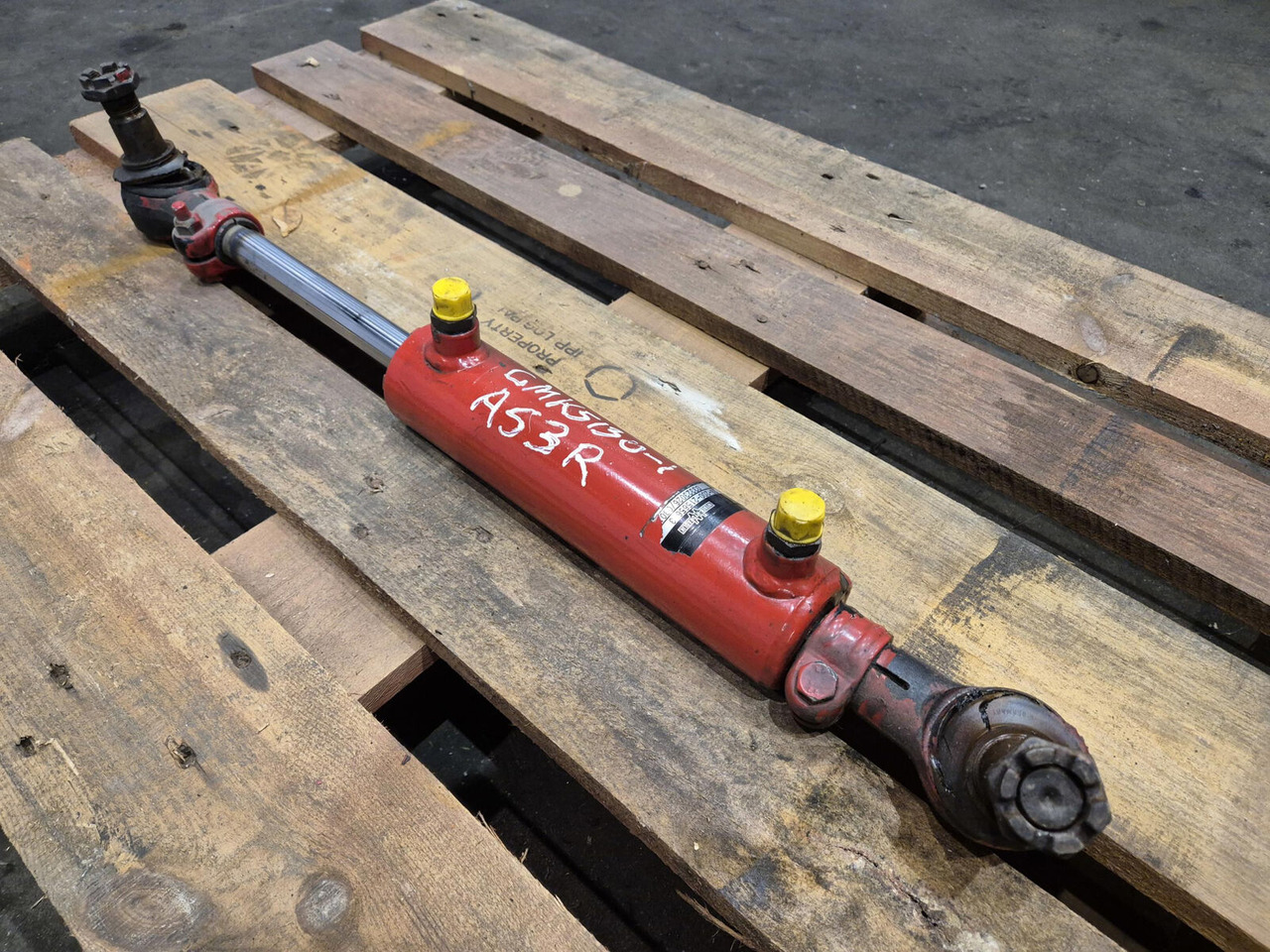 Grove GMK steering cylinder - Cilindro hidráulico por Grua móvel: foto 3 Grove GMK steering cylinder - Cilindro hidráulico por Grua móvel: foto 3