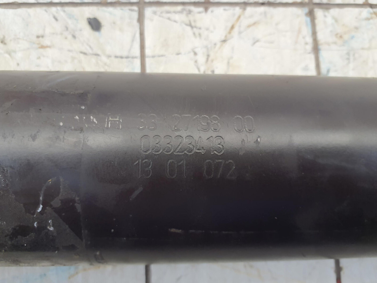 Grove GMK steering cylinder with length sensor - Cilindro hidráulico por Grua móvel: foto 5 Grove GMK steering cylinder with length sensor - Cilindro hidráulico por Grua móvel: foto 5