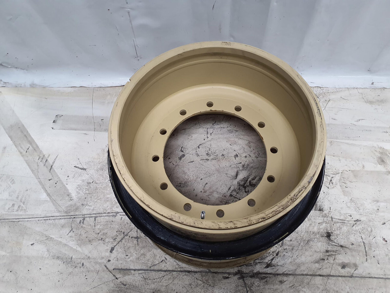 Grove Rim 525/80R25 12 20.5 3p - Jante: foto 2 Grove Rim 525/80R25 12 20.5 3p - Jante: foto 2