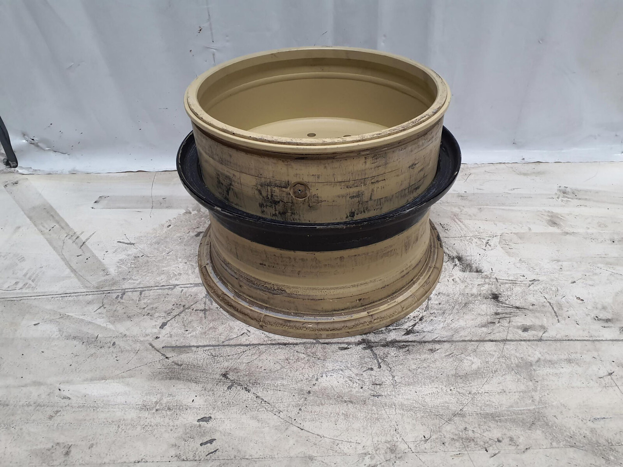 Grove Rim 525/80R25 12 20.5 3p - Jante: foto 3 Grove Rim 525/80R25 12 20.5 3p - Jante: foto 3