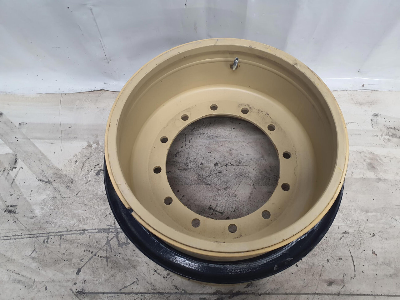 Grove Rim 525/80R25 12 20.5 3p - Jante: foto 2 Grove Rim 525/80R25 12 20.5 3p - Jante: foto 2