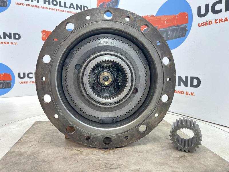 KESSLER planetary gear 22-25-74-40-4pl-H172-46 - Suspensão por Guindaste: foto 5 KESSLER planetary gear 22-25-74-40-4pl-H172-46 - Suspensão por Guindaste: foto 5