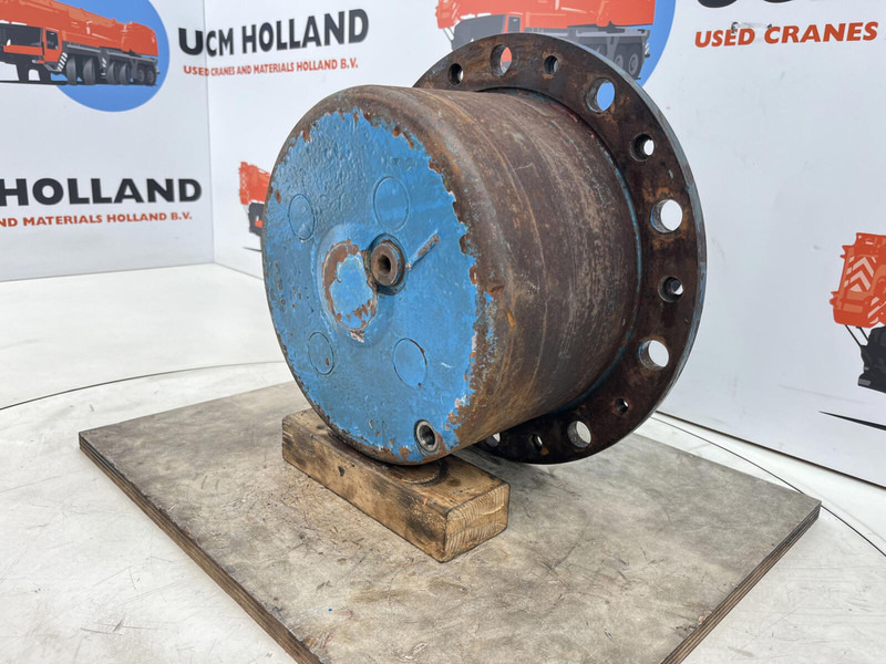 Kessler+CO Kessler planetary gear 22-25-74-40-4pl-H172-46 - Suspensão por Guindaste: foto 2 Kessler+CO Kessler planetary gear 22-25-74-40-4pl-H172-46 - Suspensão por Guindaste: foto 2