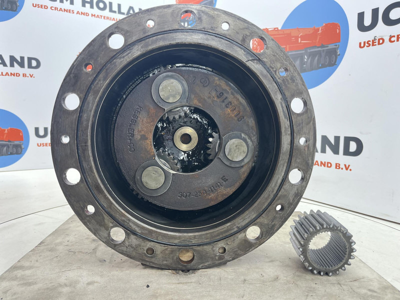 Kessler+CO LTM 1090 planetary gear 22-25-74-40-3pl-H135-46 - Suspensão por Guindaste: foto 5 Kessler+CO LTM 1090 planetary gear 22-25-74-40-3pl-H135-46 - Suspensão por Guindaste: foto 5