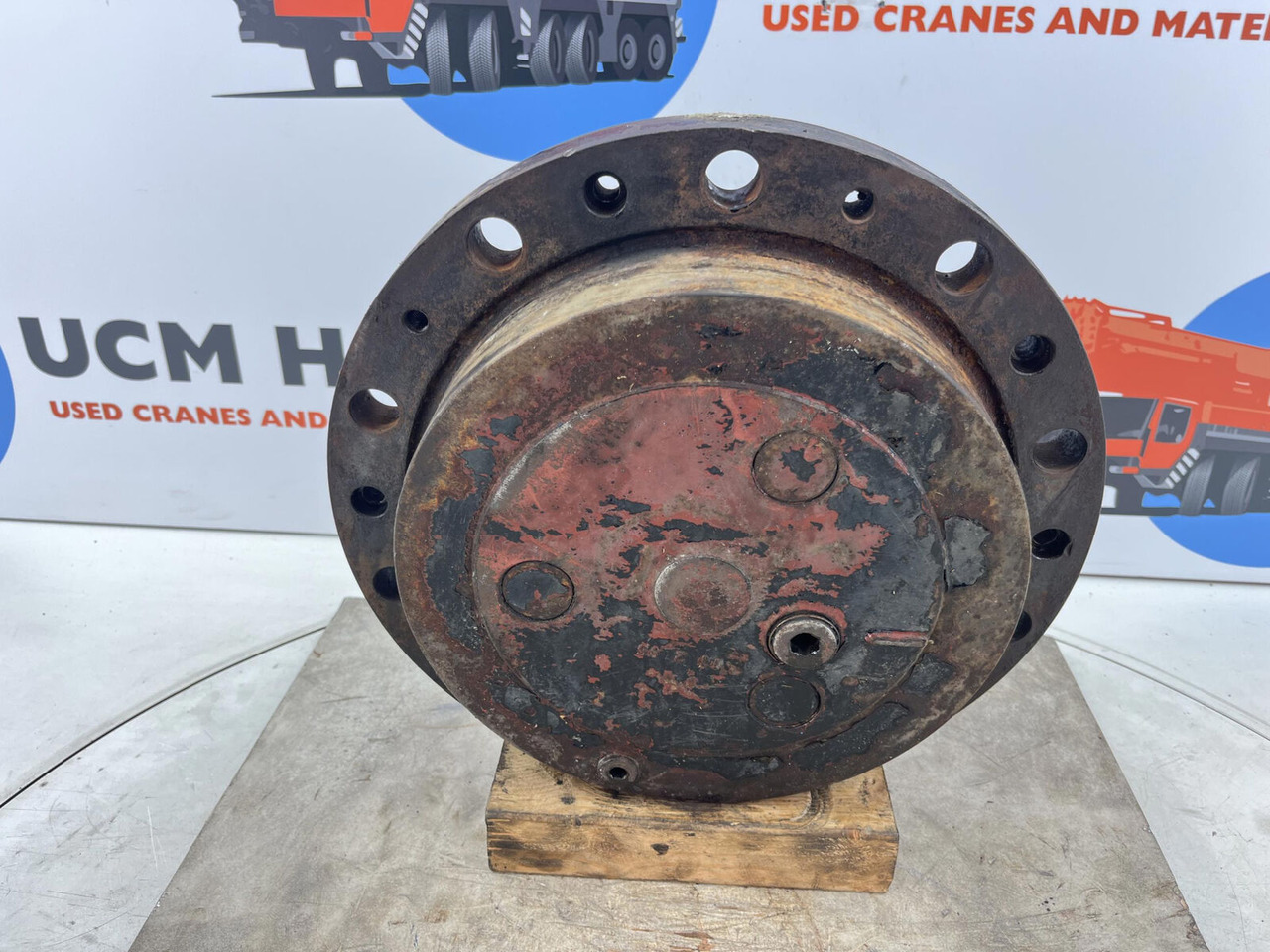 Kessler Planetary gear 17-24-67-32-3pl-H83-42 - Comando final por Grua móvel: foto 1 Kessler Planetary gear 17-24-67-32-3pl-H83-42 - Comando final por Grua móvel: foto 1