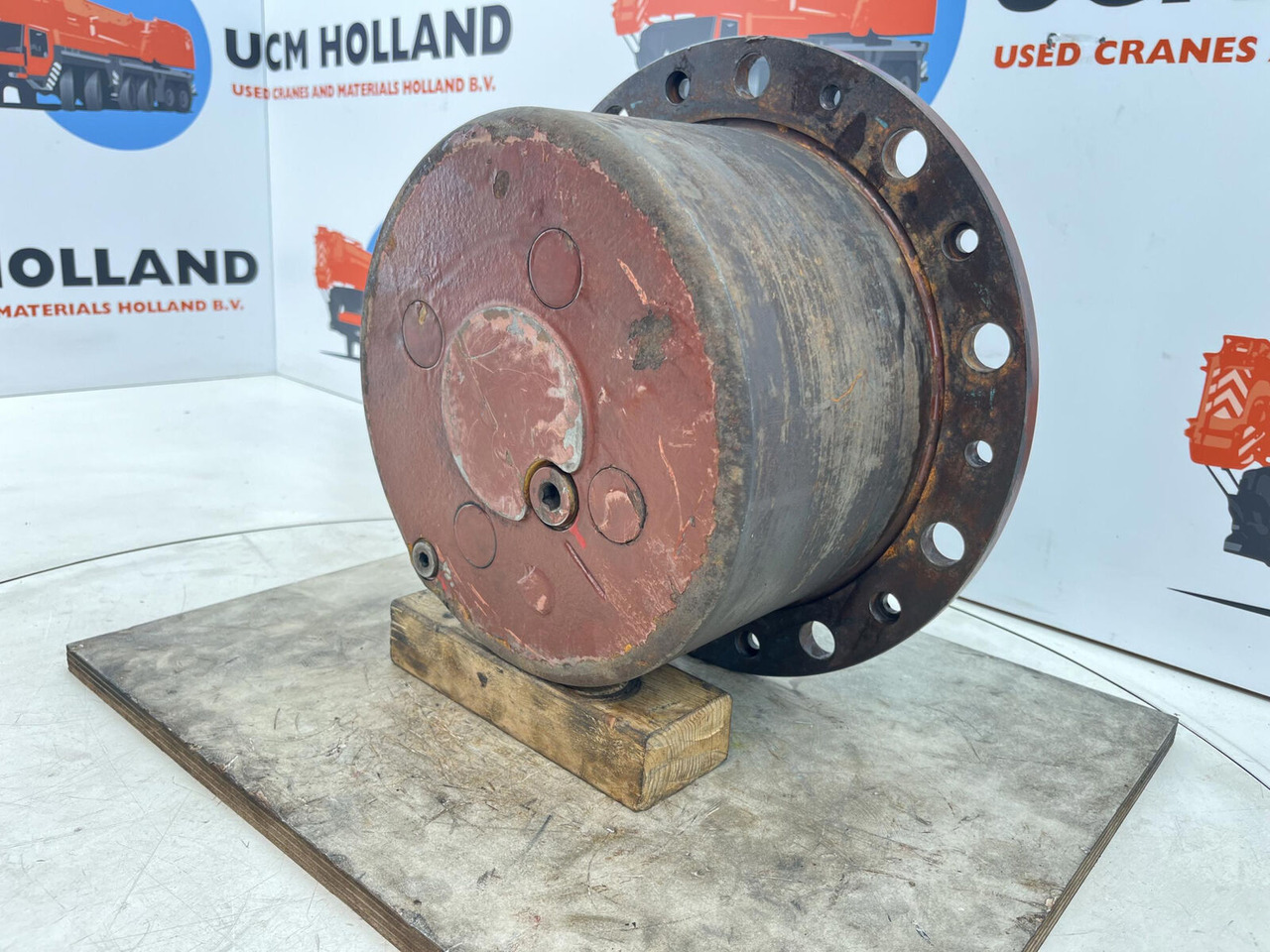 Kessler planetary gear 22-25-74-40-4pl-H177-46 - Comando final por Grua móvel: foto 2 Kessler planetary gear 22-25-74-40-4pl-H177-46 - Comando final por Grua móvel: foto 2