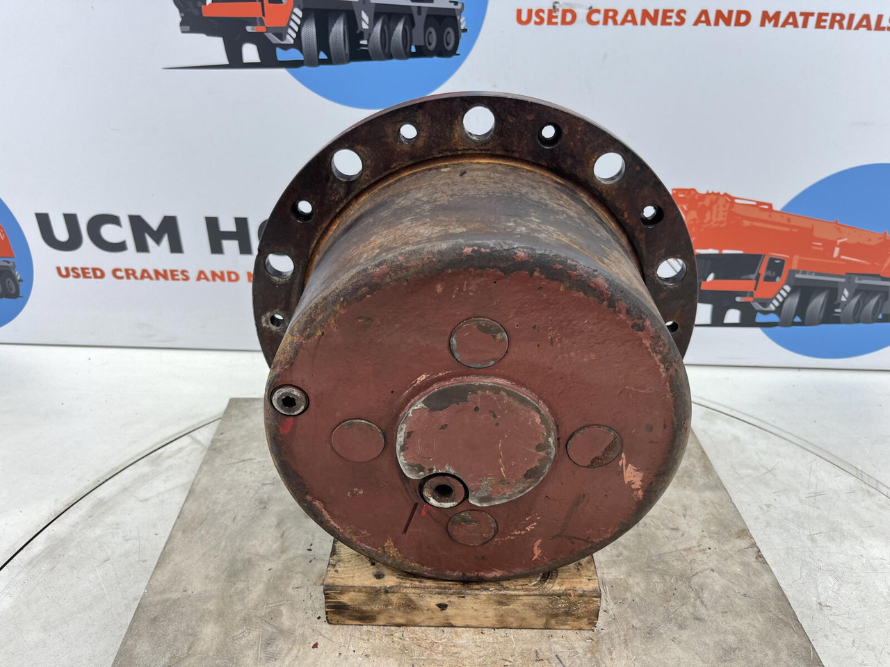 Kessler planetary gear 22-25-74-40-4pl-H177-46 - Comando final por Grua móvel: foto 1 Kessler planetary gear 22-25-74-40-4pl-H177-46 - Comando final por Grua móvel: foto 1