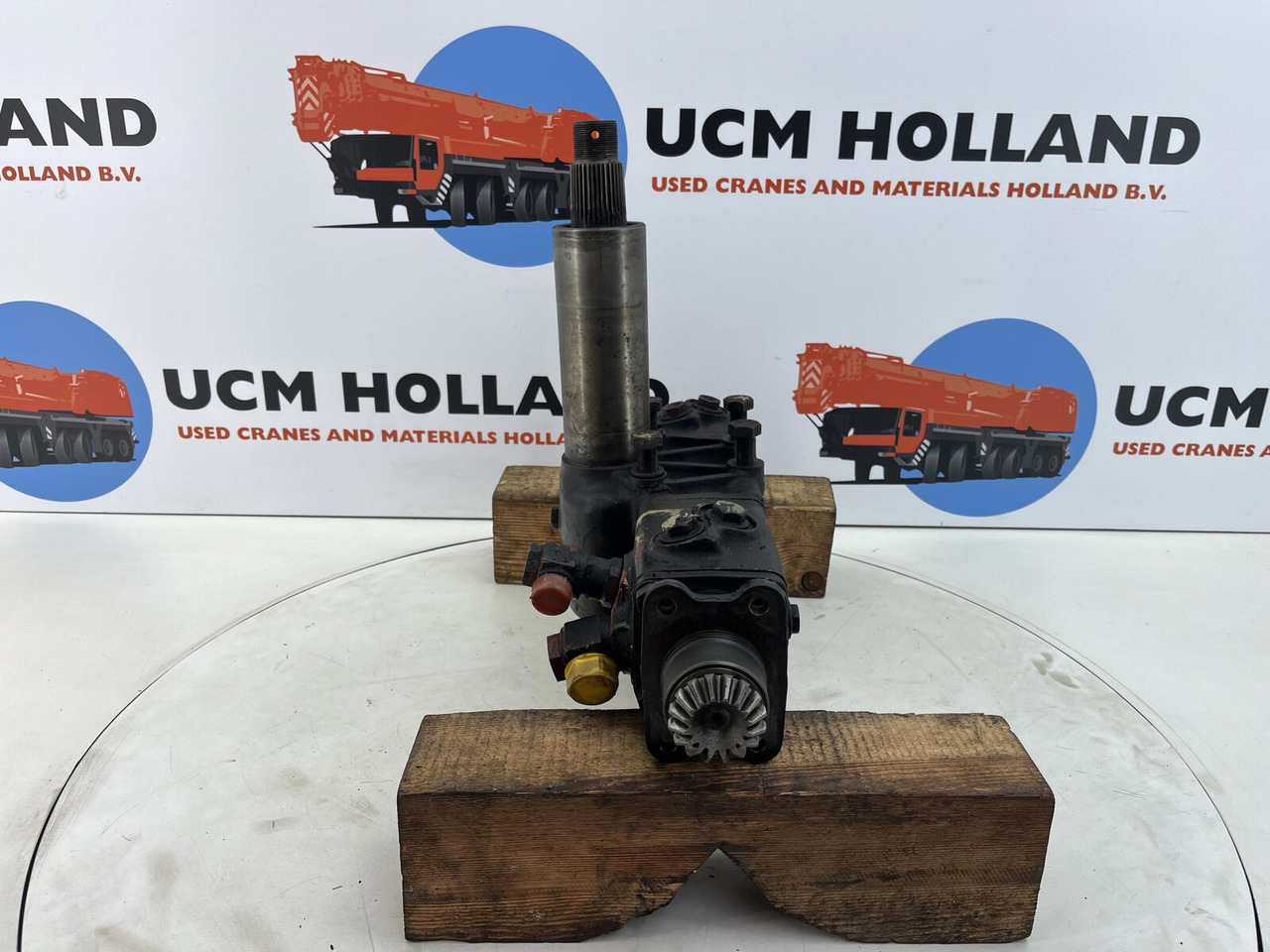 Krupp 4070 GMT steering box - Caixa de direção por Grua móvel: foto 3 Krupp 4070 GMT steering box - Caixa de direção por Grua móvel: foto 3