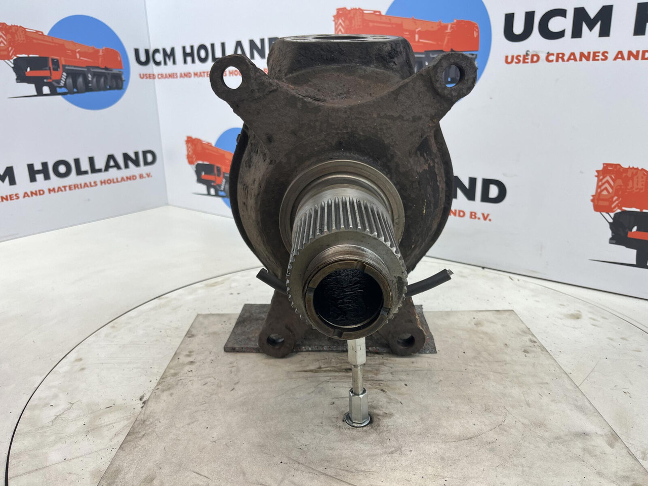 Krupp 70 GMT Steering knuckle axle 1 - Manga de eixo por Grua móvel: foto 2 Krupp 70 GMT Steering knuckle axle 1 - Manga de eixo por Grua móvel: foto 2
