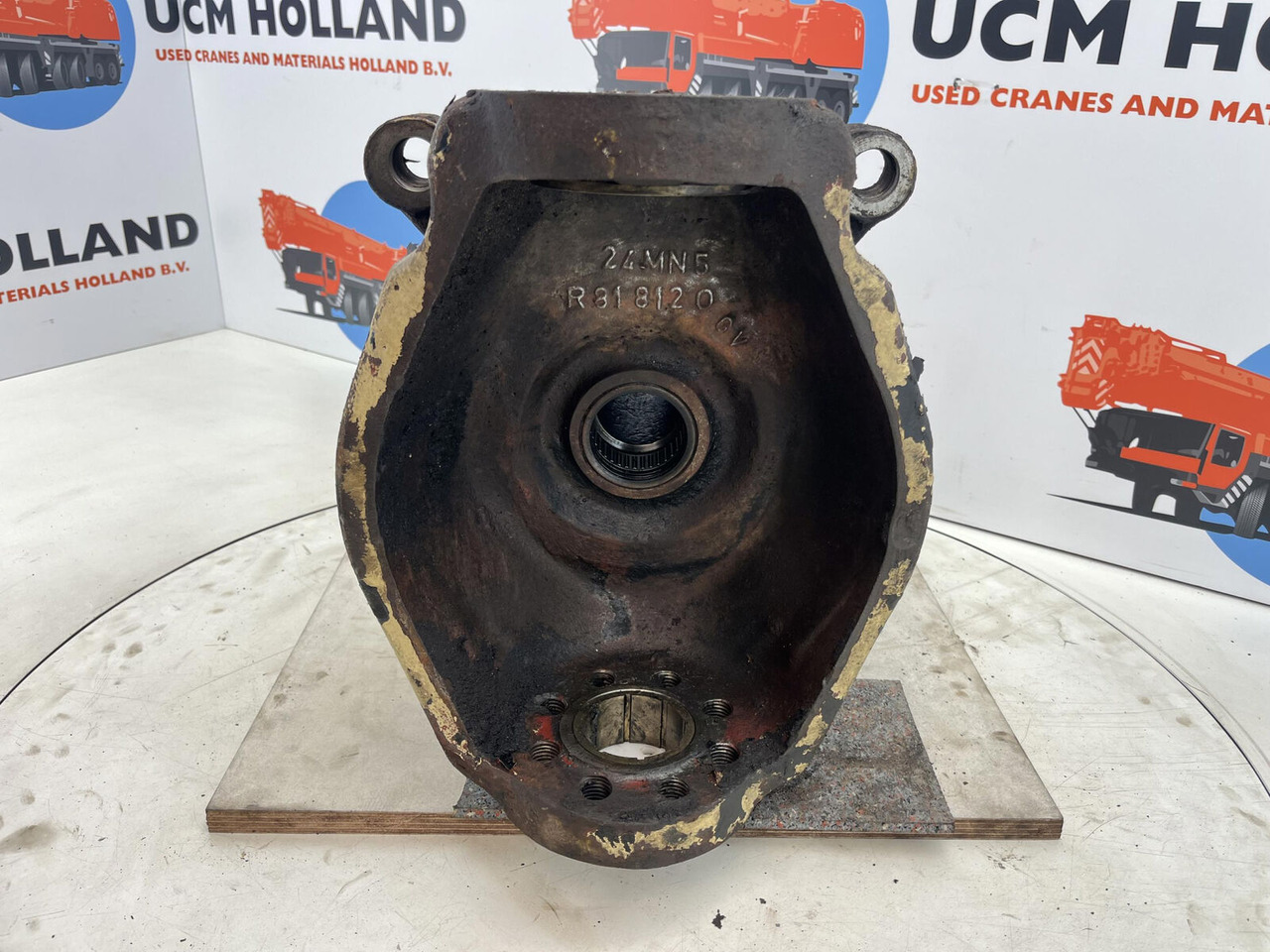 Krupp 70 GMT Steering knuckle axle 1 - Manga de eixo por Grua móvel: foto 5 Krupp 70 GMT Steering knuckle axle 1 - Manga de eixo por Grua móvel: foto 5