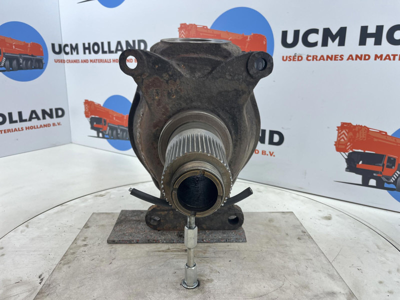 Krupp 70 GMT Steering knuckle axle 2 - Manga de eixo por Guindaste: foto 2 Krupp 70 GMT Steering knuckle axle 2 - Manga de eixo por Guindaste: foto 2