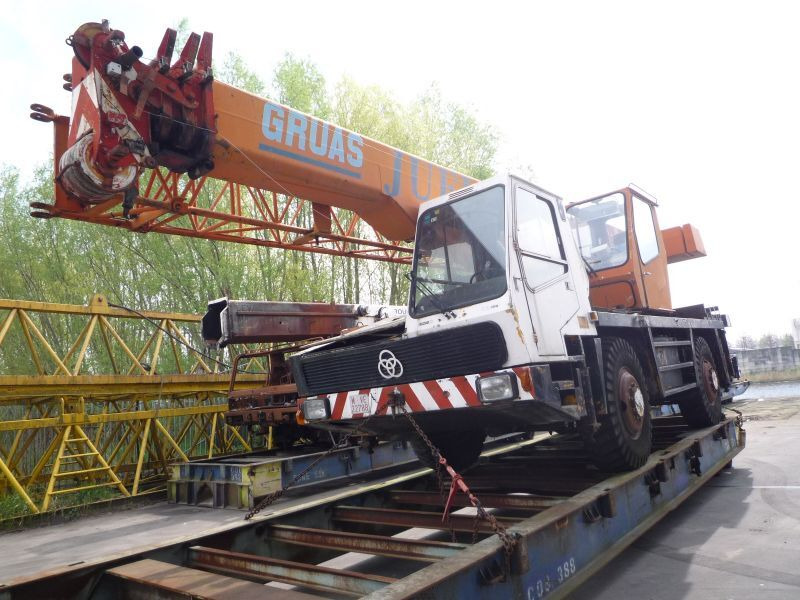 Krupp KMK 2025 for parts - Grua todo o terreno: foto 1 Krupp KMK 2025 for parts - Grua todo o terreno: foto 1