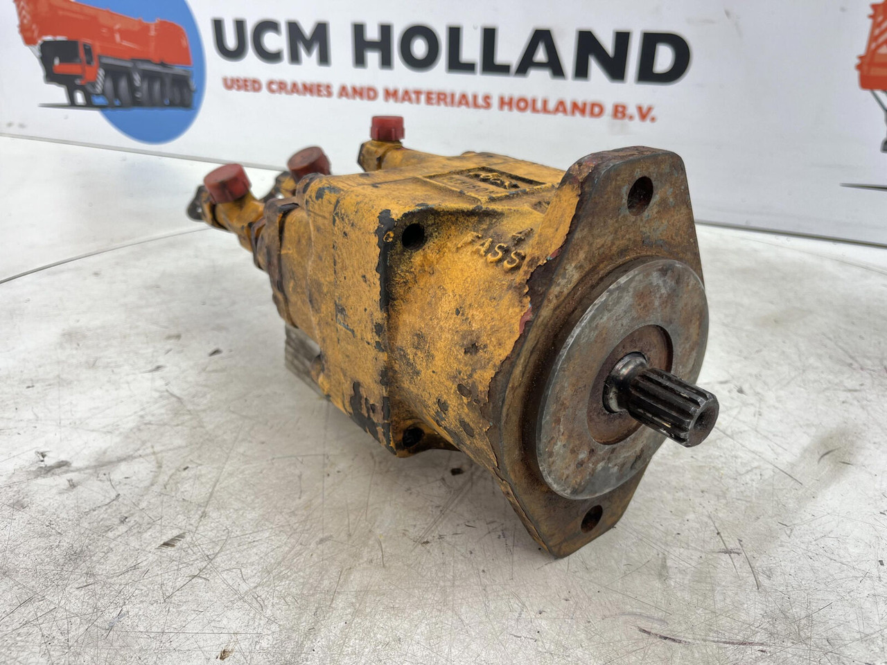 Krupp KMK 2025 slew motor - Motor hidráulico por Grua móvel: foto 1 Krupp KMK 2025 slew motor - Motor hidráulico por Grua móvel: foto 1
