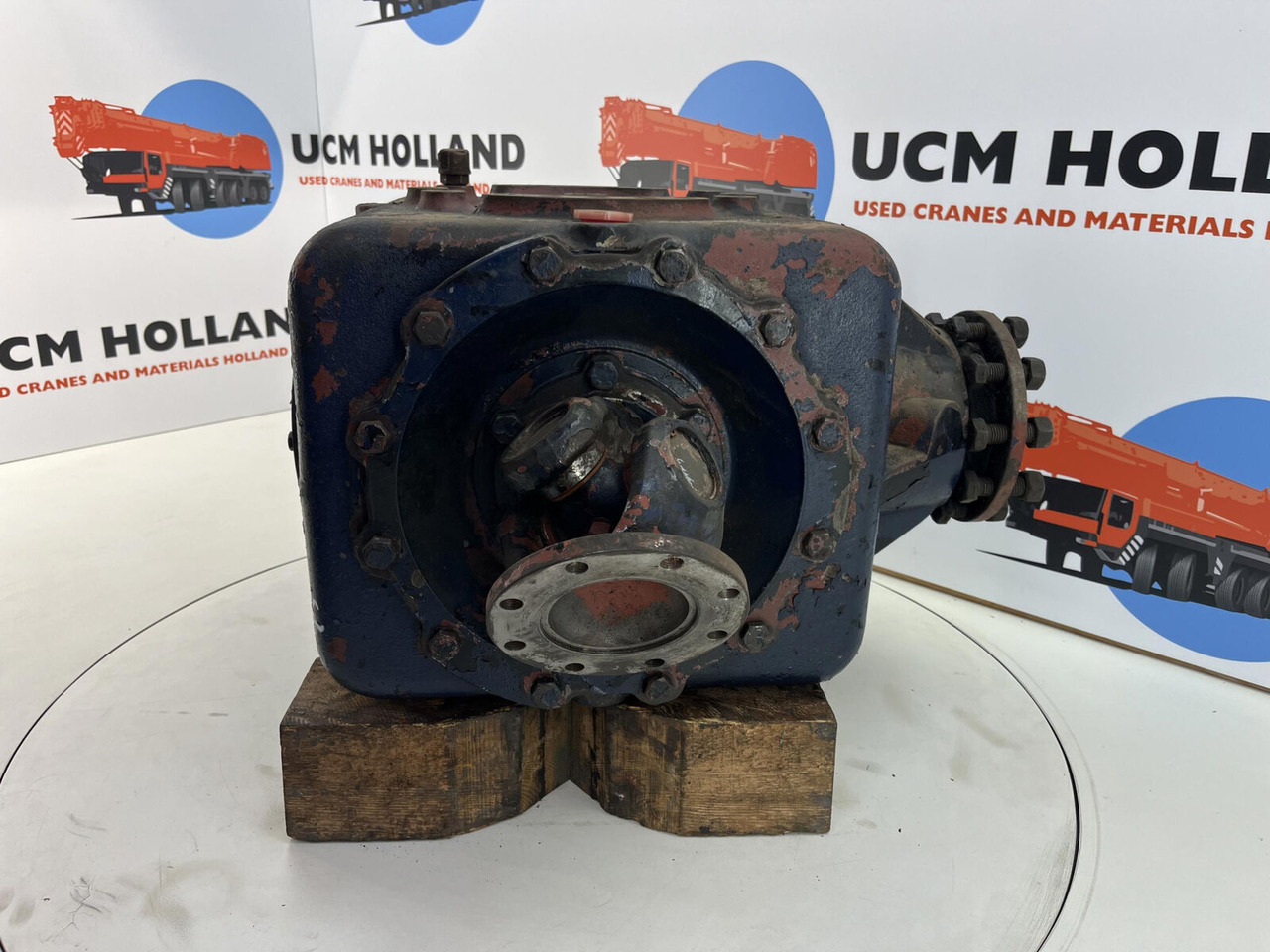 Krupp KMK 4070 diff box - Diferencial por Grua móvel: foto 3 Krupp KMK 4070 diff box - Diferencial por Grua móvel: foto 3