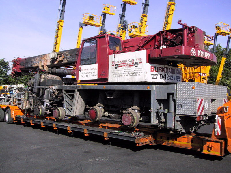 Krupp KMK 4070 for parts - Grua móvel: foto 1 Krupp KMK 4070 for parts - Grua móvel: foto 1