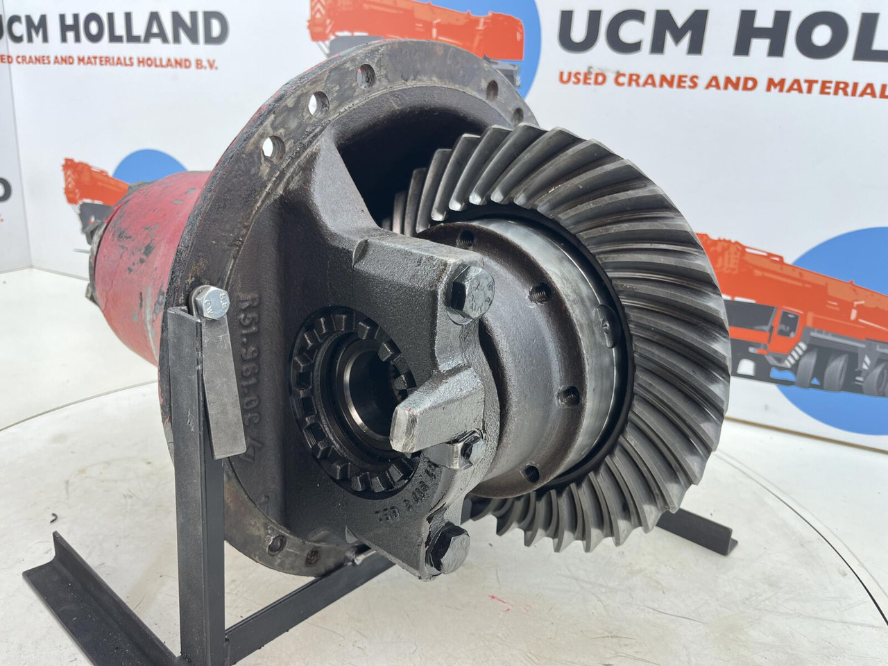 Krupp KMK 5100 end differential 17x36 axle 5 - Diferencial por Grua móvel: foto 1 Krupp KMK 5100 end differential 17x36 axle 5 - Diferencial por Grua móvel: foto 1