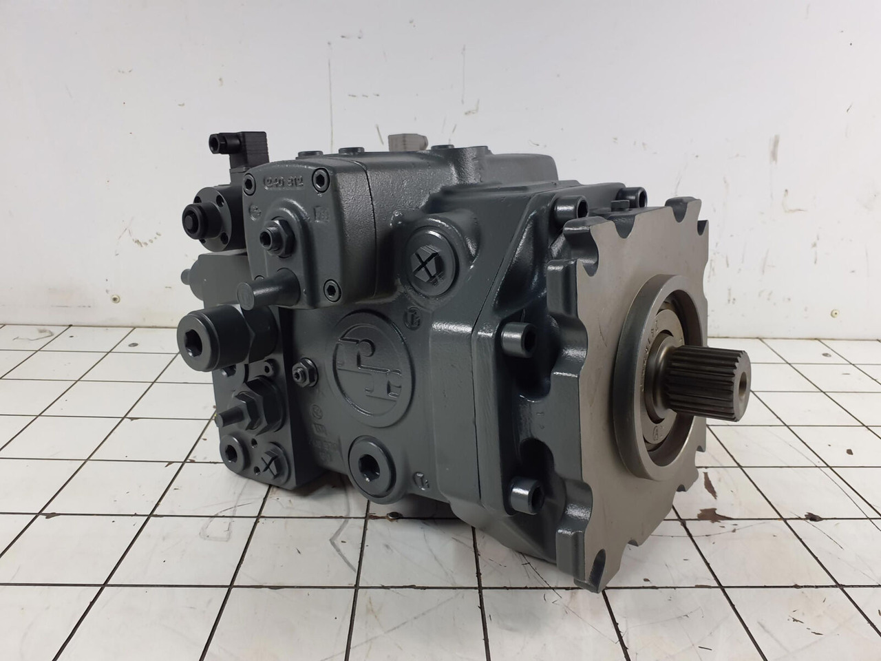 Liebherr Hydraulic Pump A4V250 - Bomba hidráulica por Guindaste: foto 1 Liebherr Hydraulic Pump A4V250 - Bomba hidráulica por Guindaste: foto 1