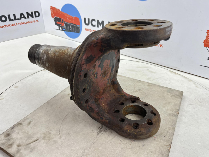 Liebherr LT 1090 Steering knuckle 16 holes - Manga de eixo por Guindaste: foto 4 Liebherr LT 1090 Steering knuckle 16 holes - Manga de eixo por Guindaste: foto 4